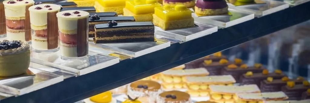 Vitrine-patisserie